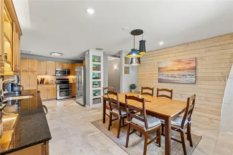 1105 55th St S Gulfport FL 33707