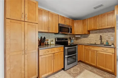 1105 55th St S Gulfport FL 33707