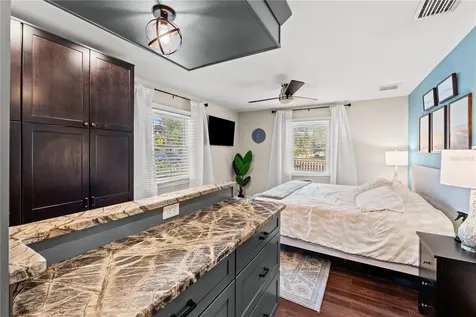 1105 55th St S Gulfport FL 33707