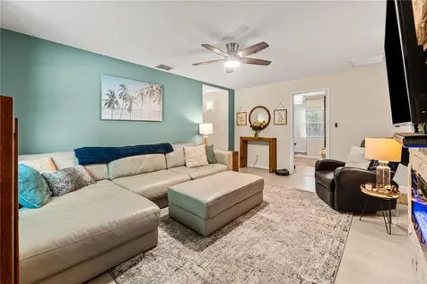 1105 55th St S Gulfport FL 33707