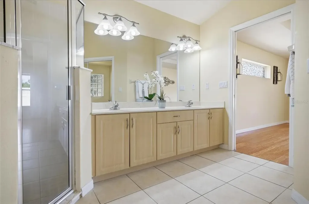 81 Freemont Palm Coast FL 32137