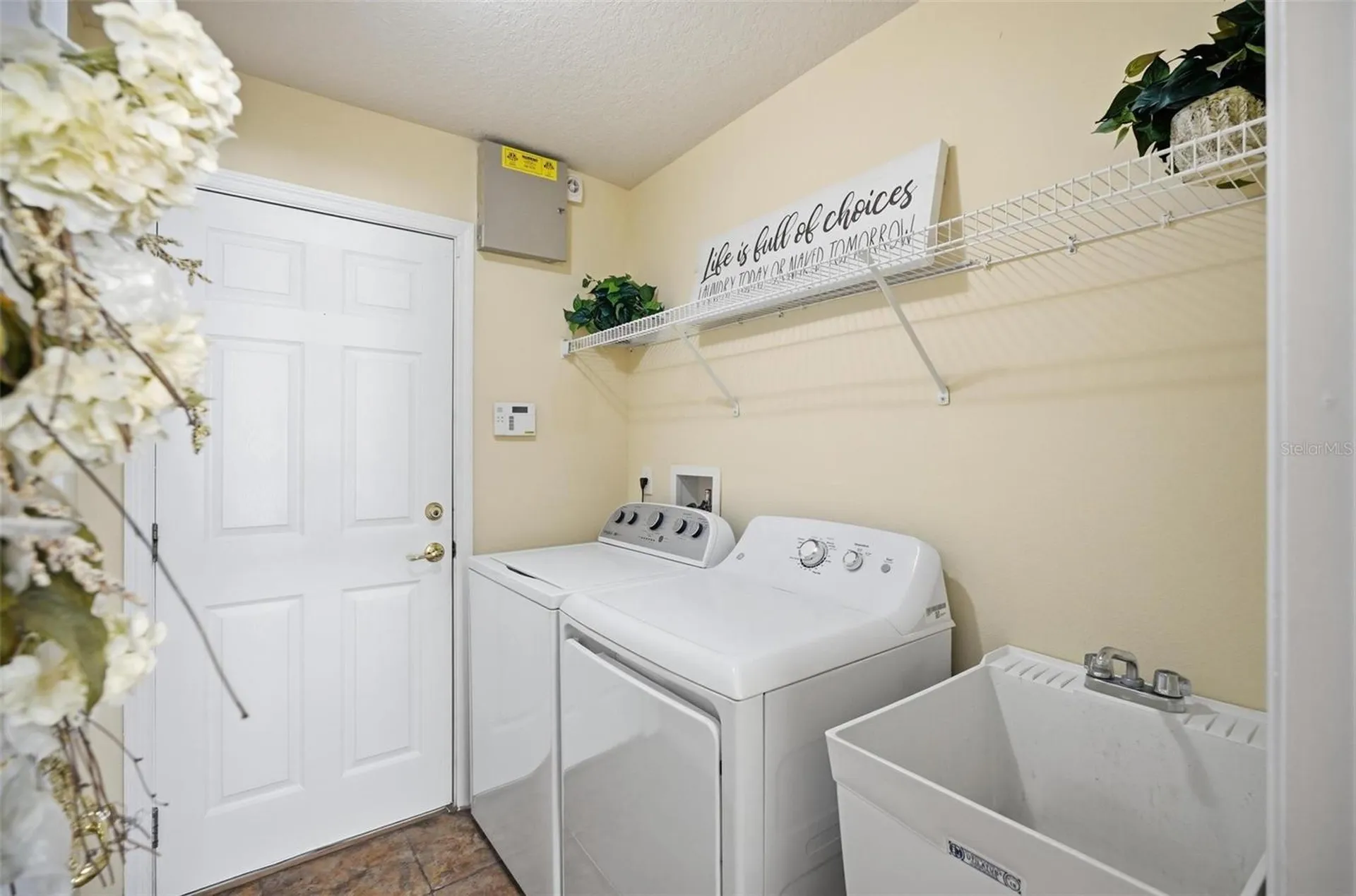 81 Freemont Palm Coast FL 32137