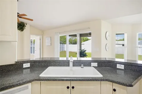 81 Freemont Turn Palm Coast FL 32137