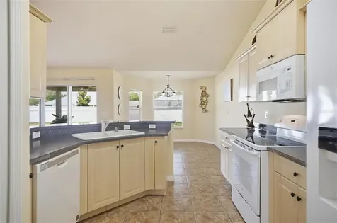 81 Freemont Turn Palm Coast FL 32137