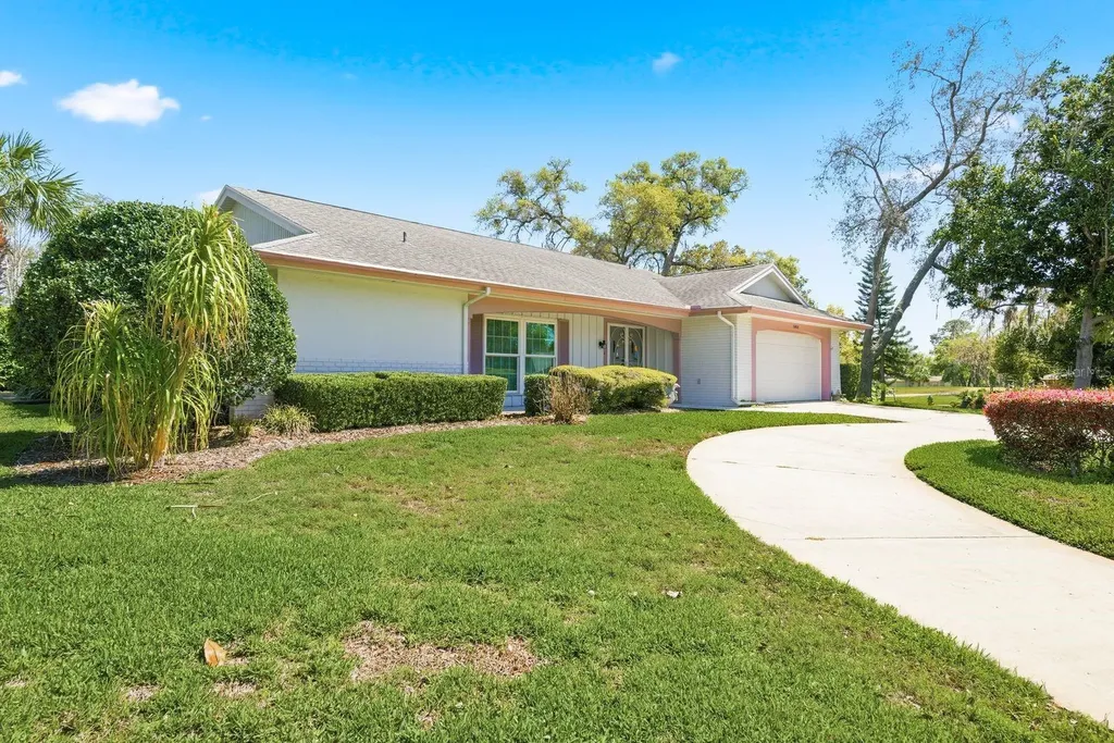 12802 Ironwood Circle Hudson FL 34667