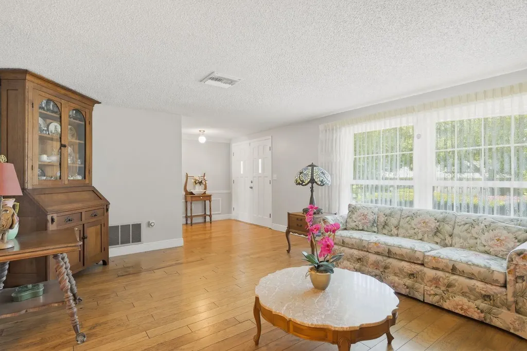 12802 Ironwood Circle Hudson FL 34667