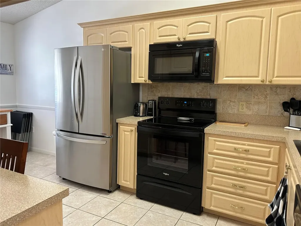 39650 Us Highway 19 N Tarpon Springs FL 34689
