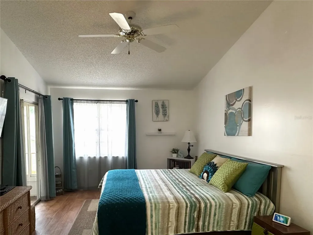 39650 Us Highway 19 N Tarpon Springs FL 34689
