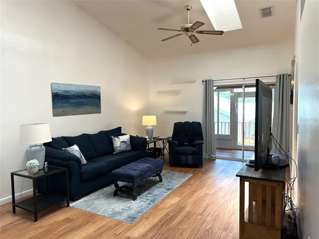 39650 Us Highway 19 N Tarpon Springs FL 34689