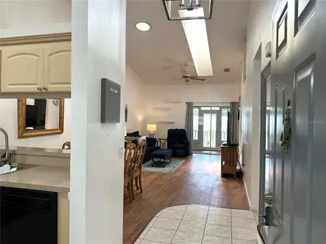 39650 Us Highway 19 N Tarpon Springs FL 34689