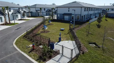 1111 E Caroline Street Tavares FL 32778