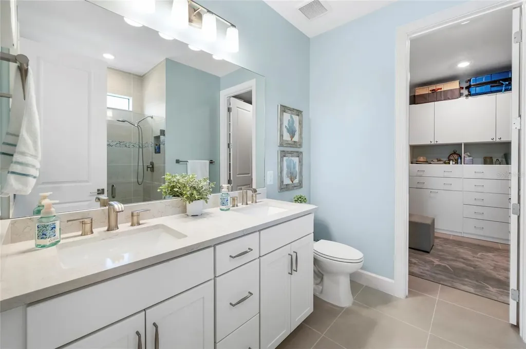 5437 Silverside Pine Court Bradenton FL 34211