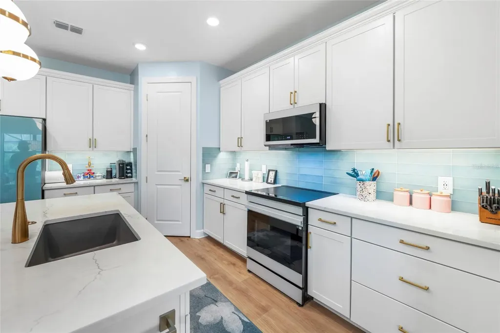 5437 Silverside Pine Court Bradenton FL 34211