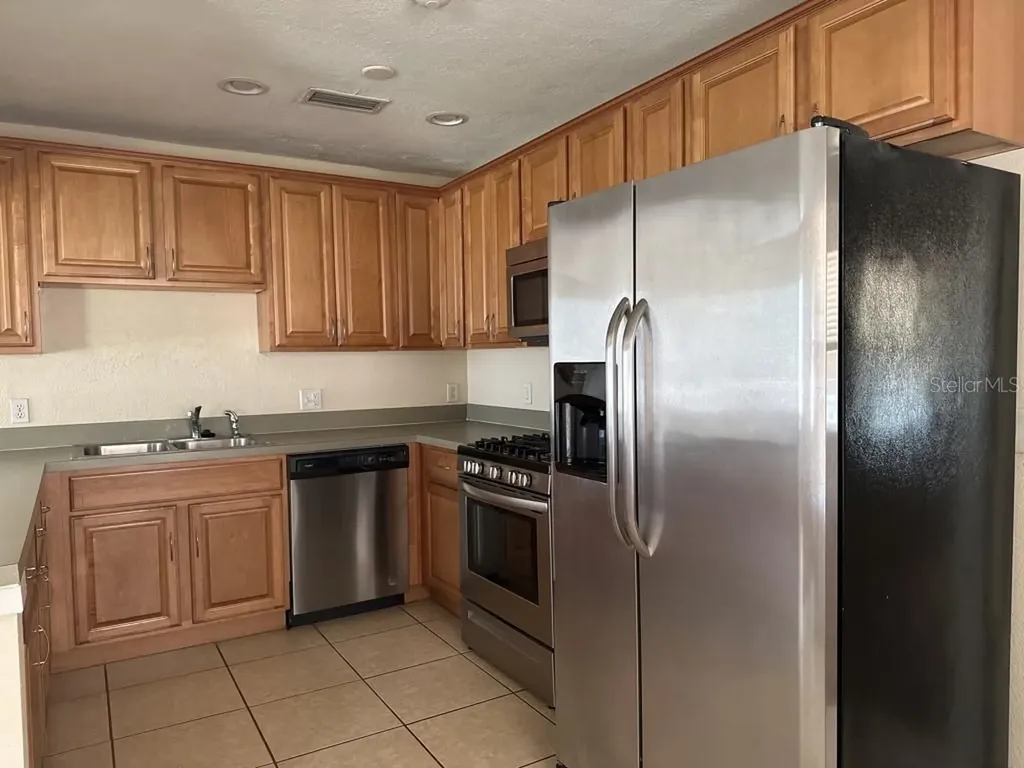 815 W Plymouth Street Tampa FL 33603
