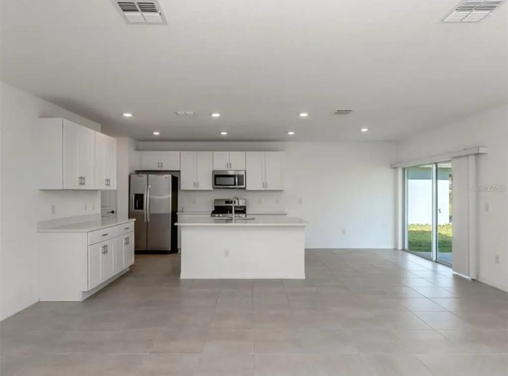 11228 Fieldstone Drive Palmetto FL 34221
