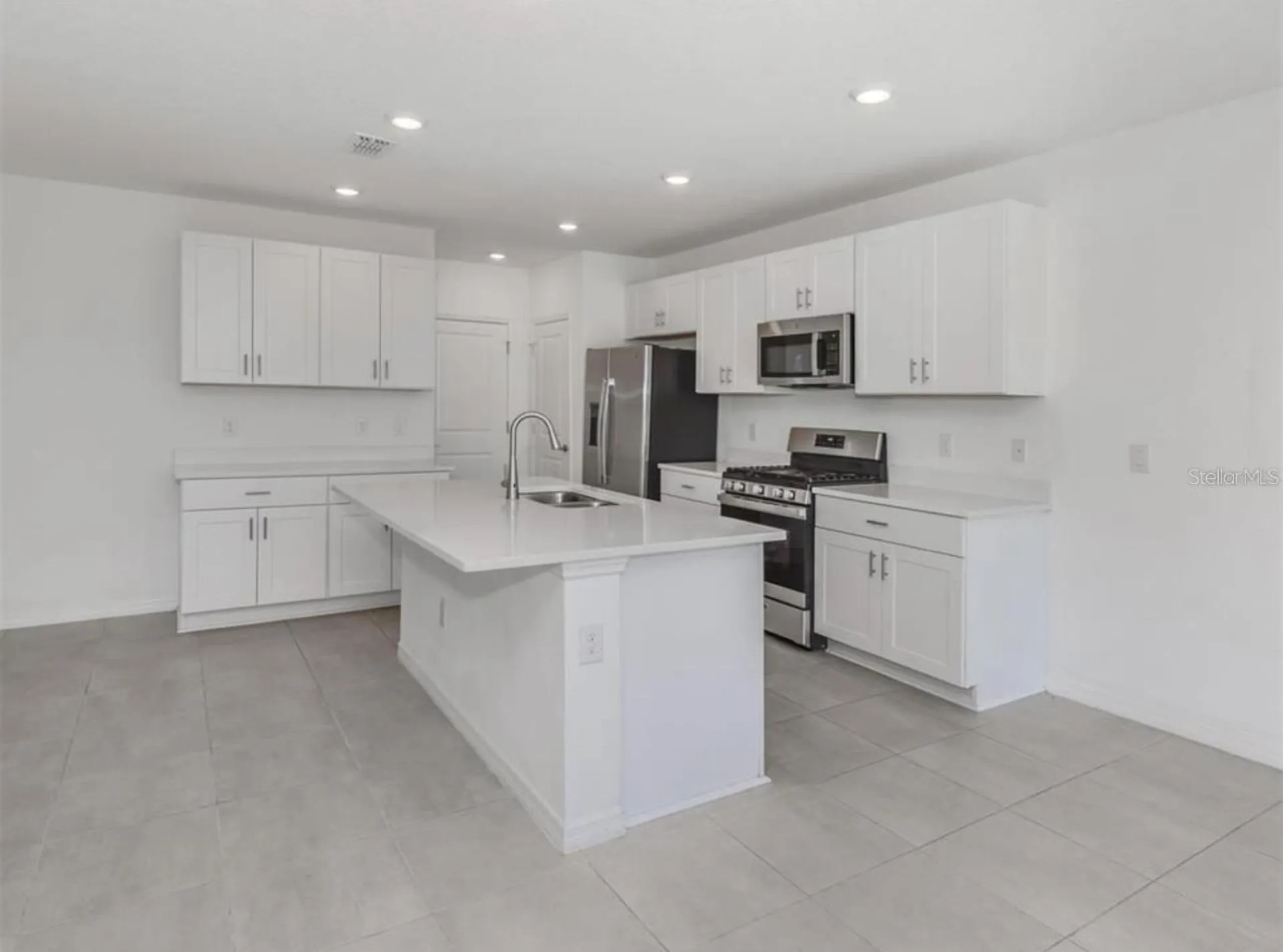 11228 Fieldstone Drive Palmetto FL 34221
