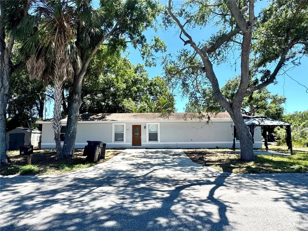307 27th Street E Palmetto FL 34221