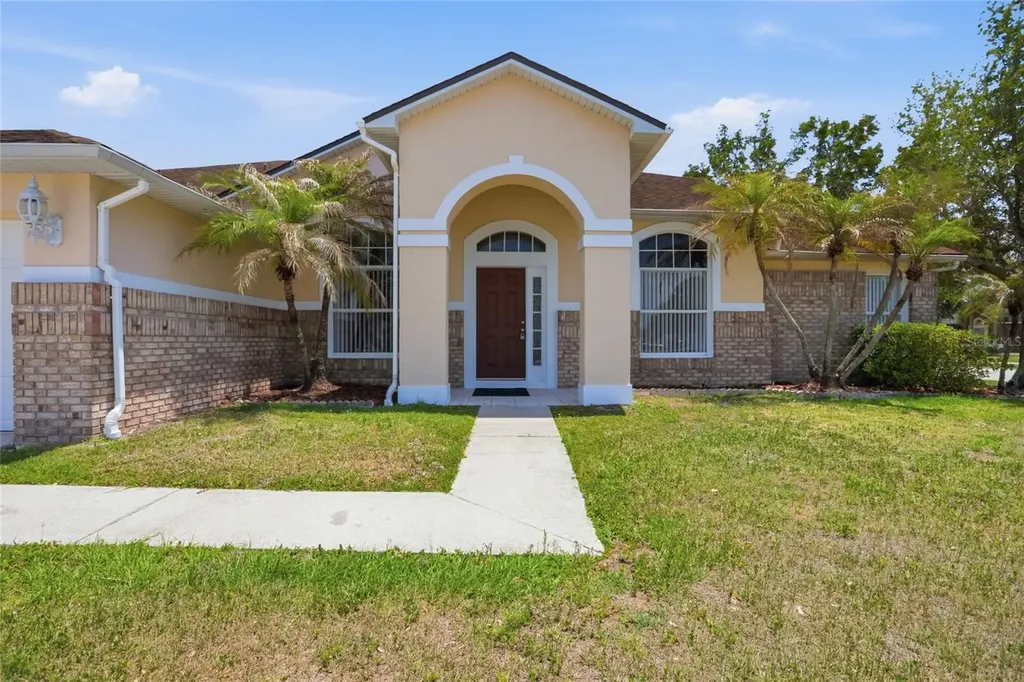 2415 Timothy Lane Kissimmee FL 34743
