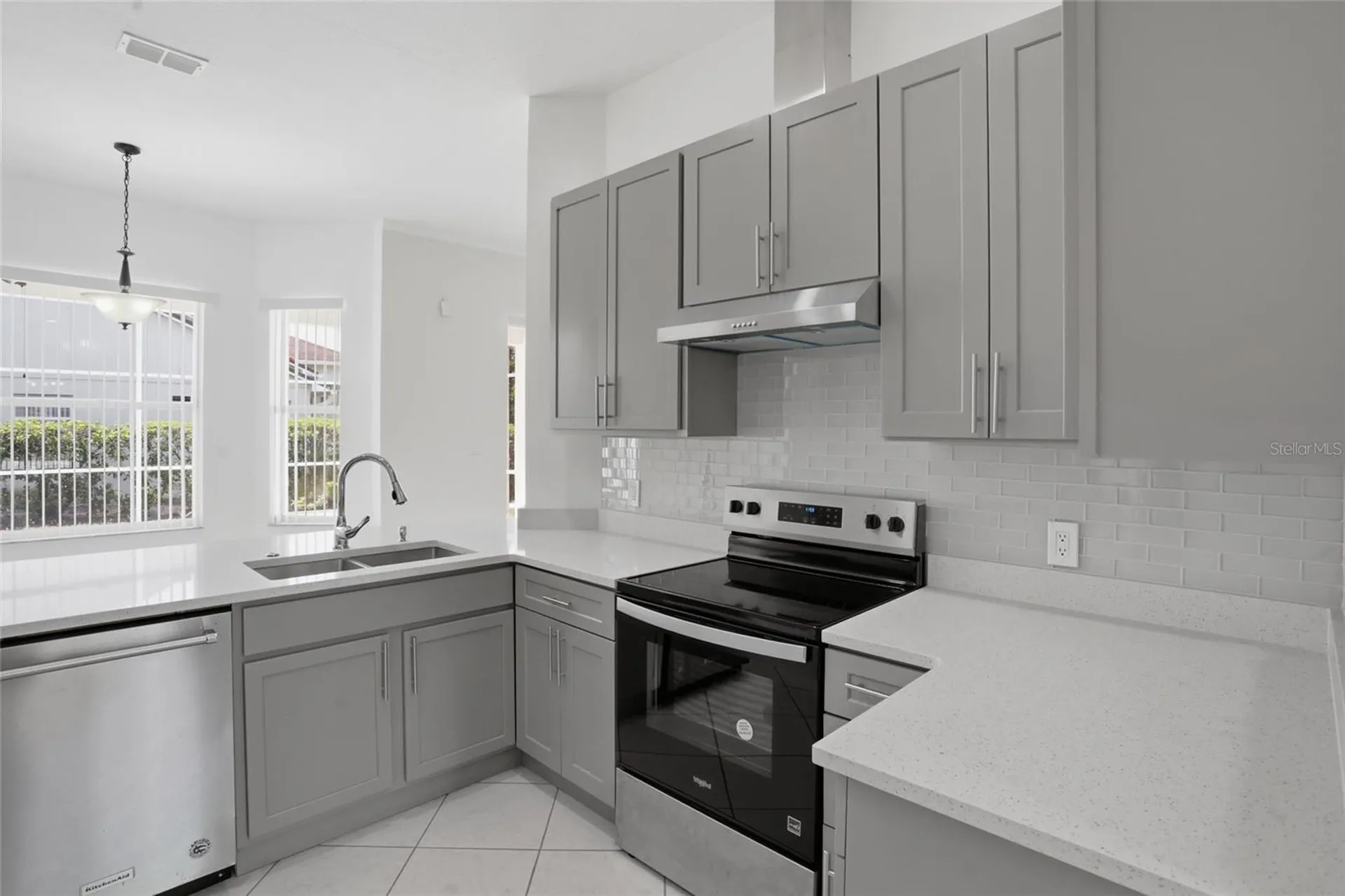 2415 Timothy Lane Kissimmee FL 34743