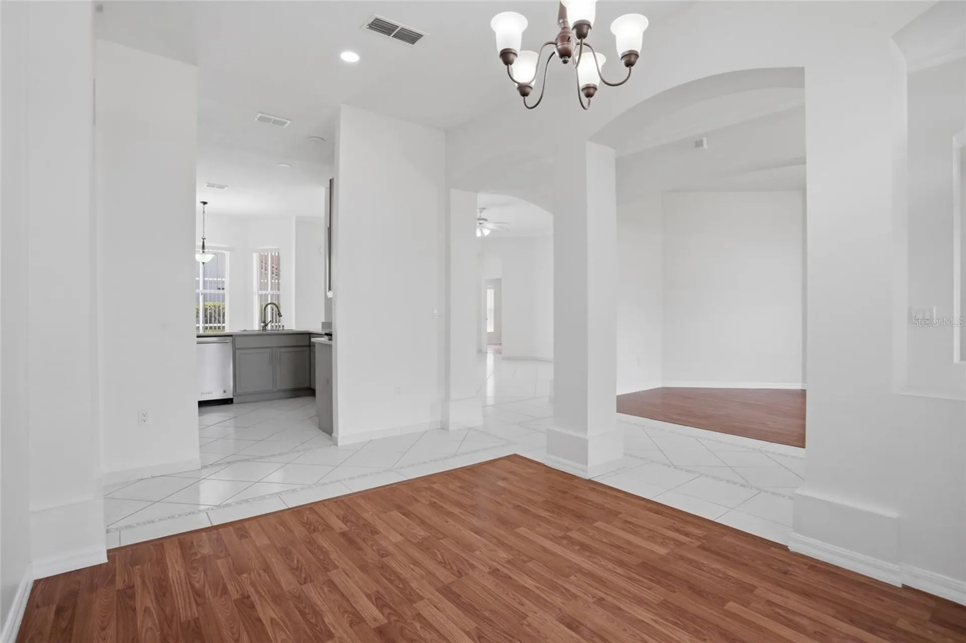 2415 Timothy Lane Kissimmee FL 34743