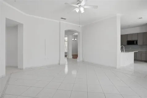 2415 Timothy Lane Kissimmee FL 34743