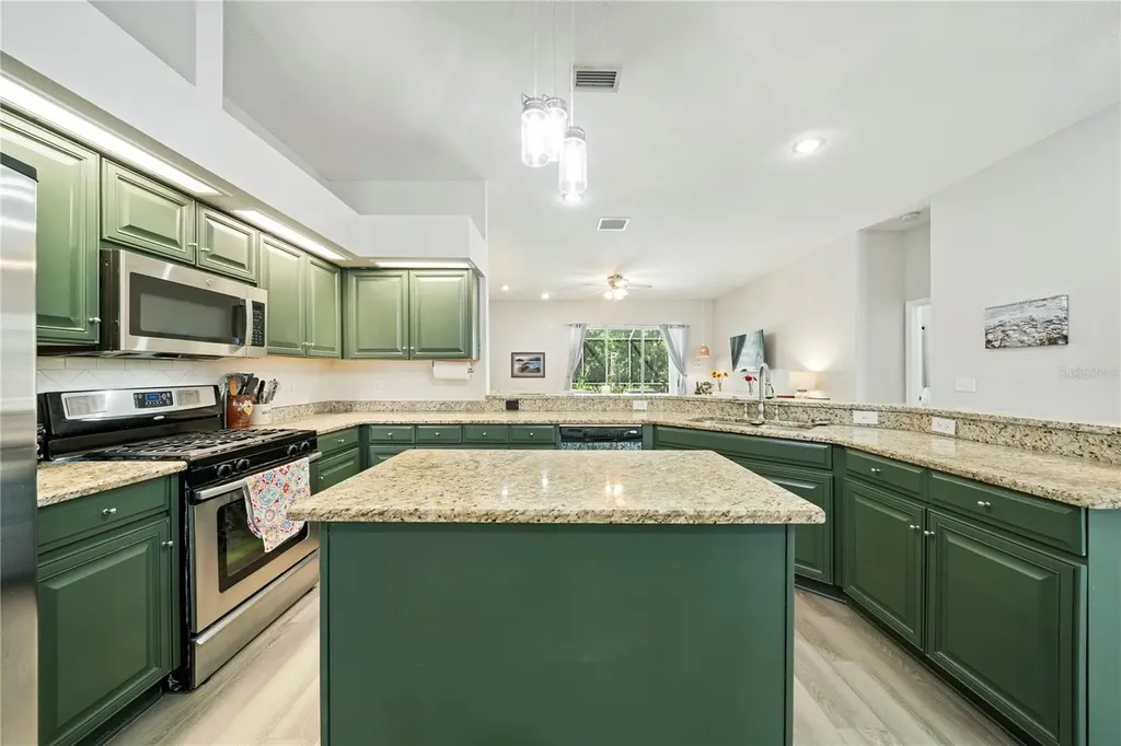 29520 Forest Glen Drive Wesley Chapel FL 33543