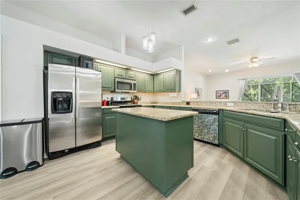 29520 Forest Glen Drive Wesley Chapel FL 33543