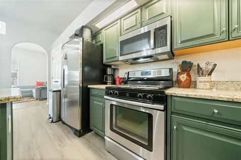 29520 Forest Glen Drive Wesley Chapel FL 33543