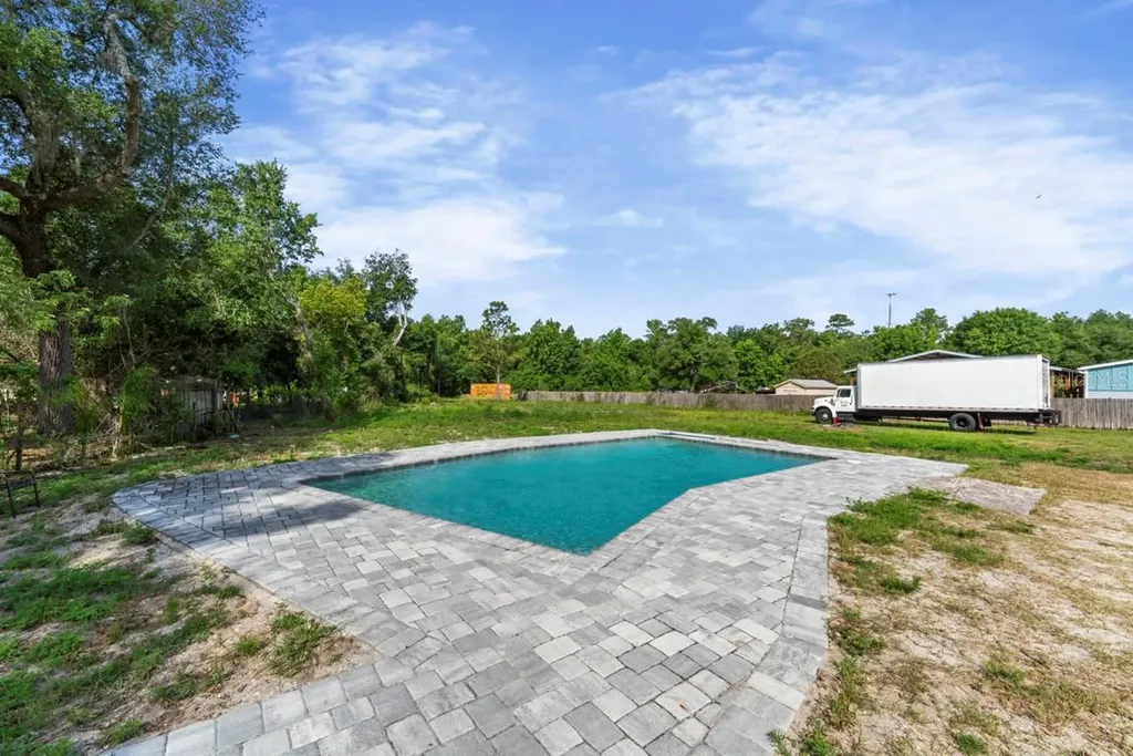 1602 S Tanner Road Orlando FL 32833
