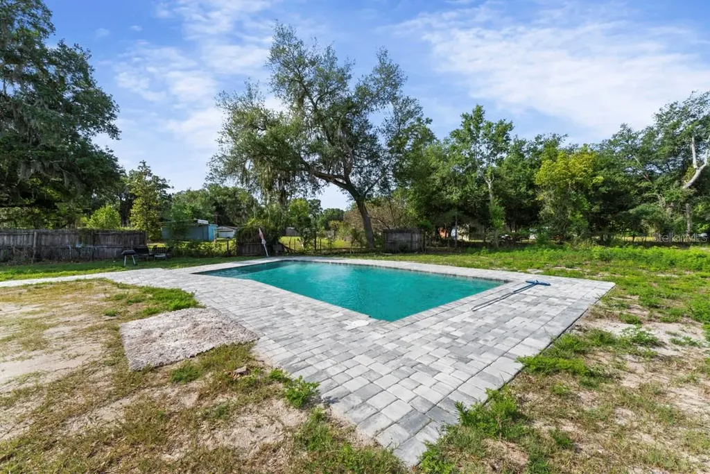 1602 S Tanner Road Orlando FL 32833