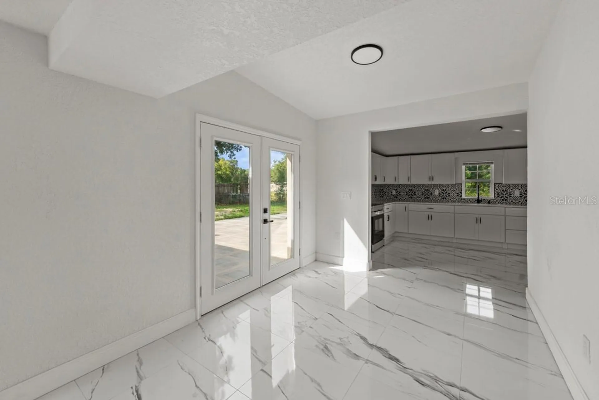 1602 S Tanner Road Orlando FL 32833