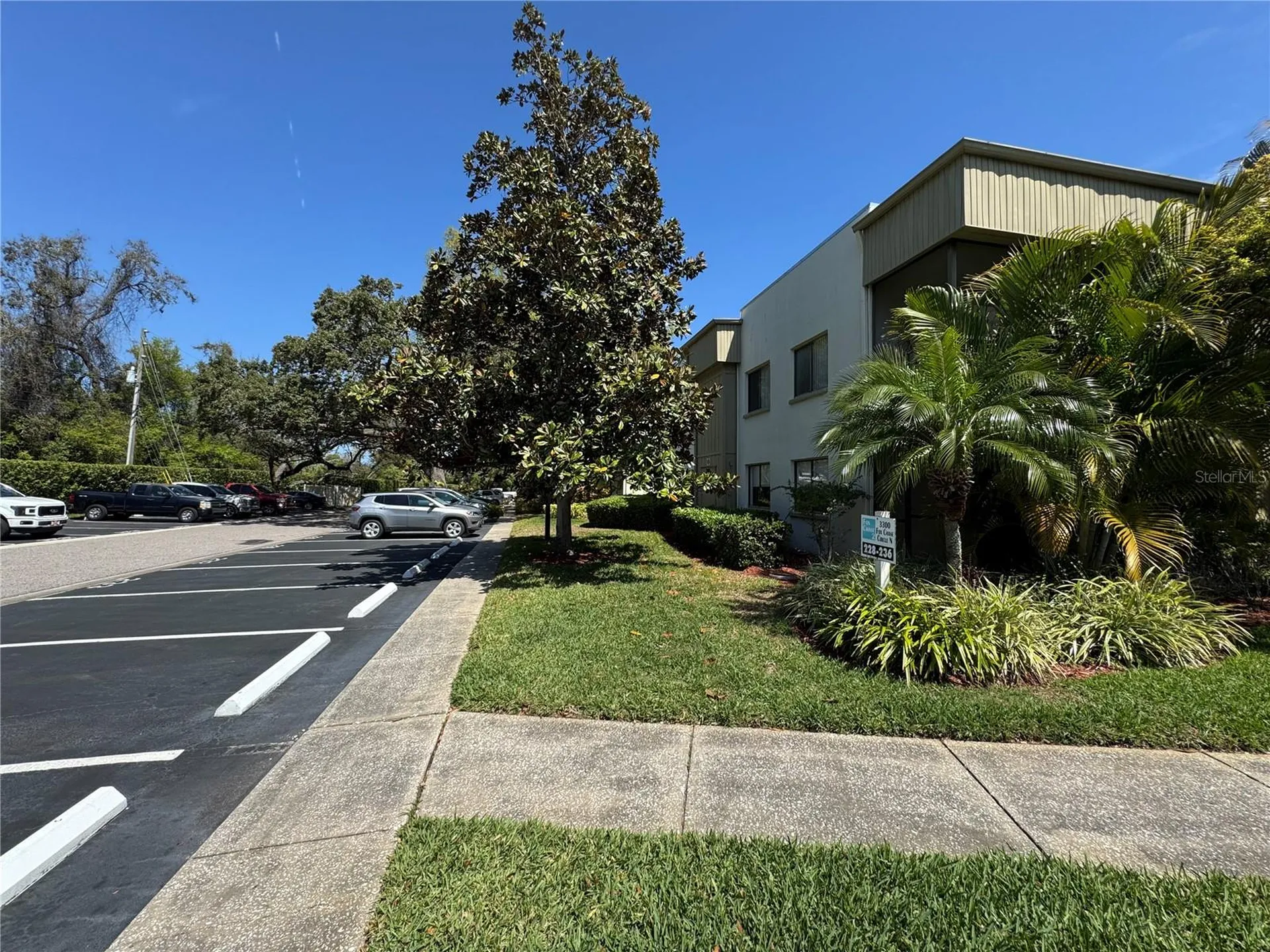 3300 Fox Chase Circle N Palm Harbor FL 34683