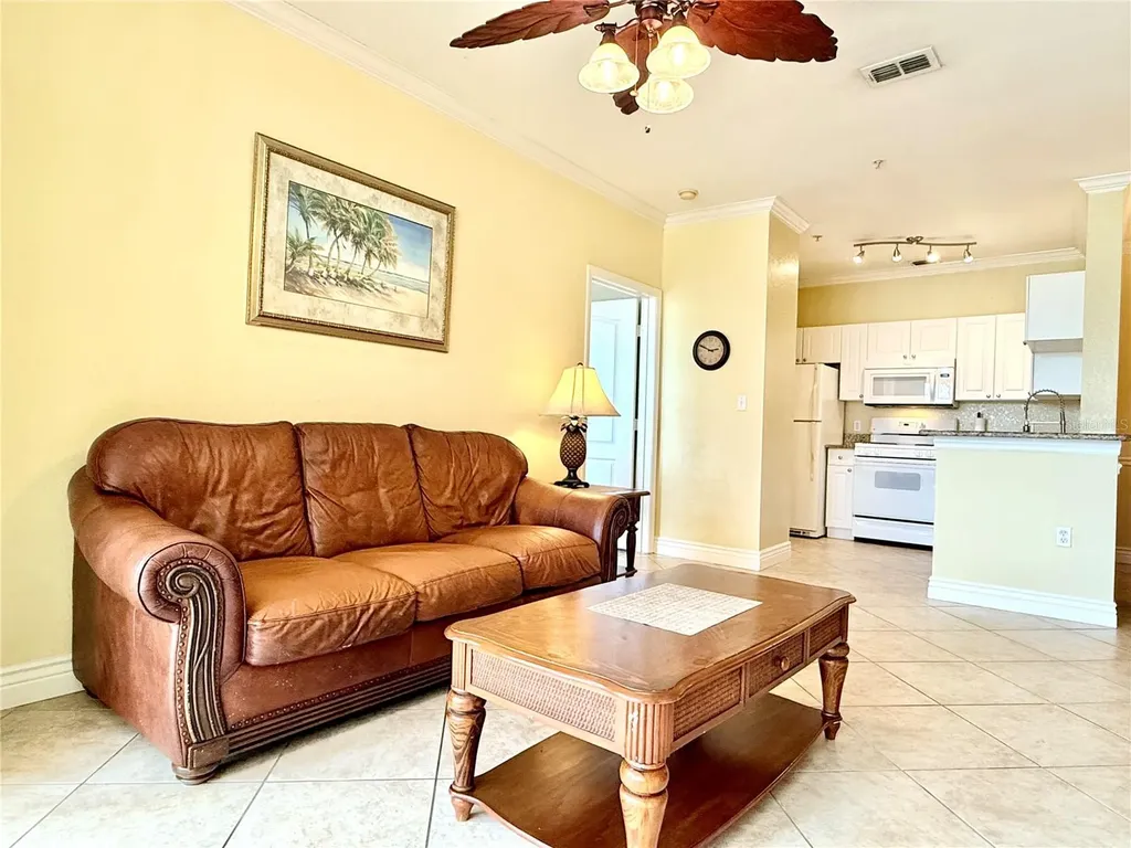 2747 Via Capri Clearwater FL 33764