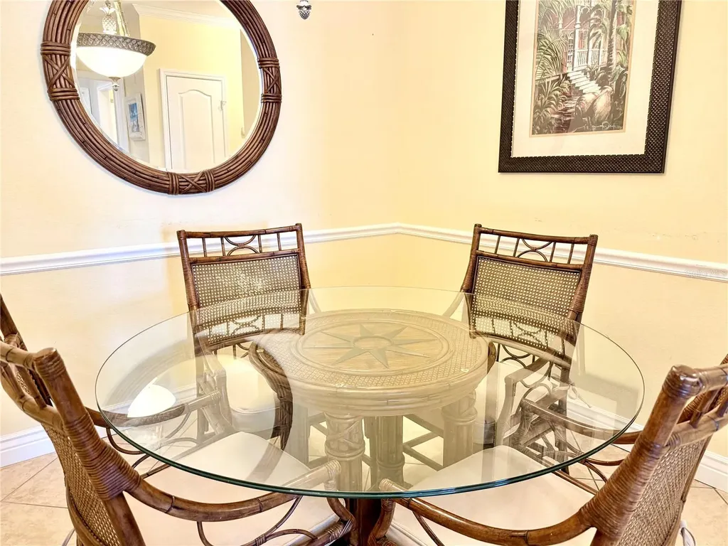 2747 Via Capri Clearwater FL 33764