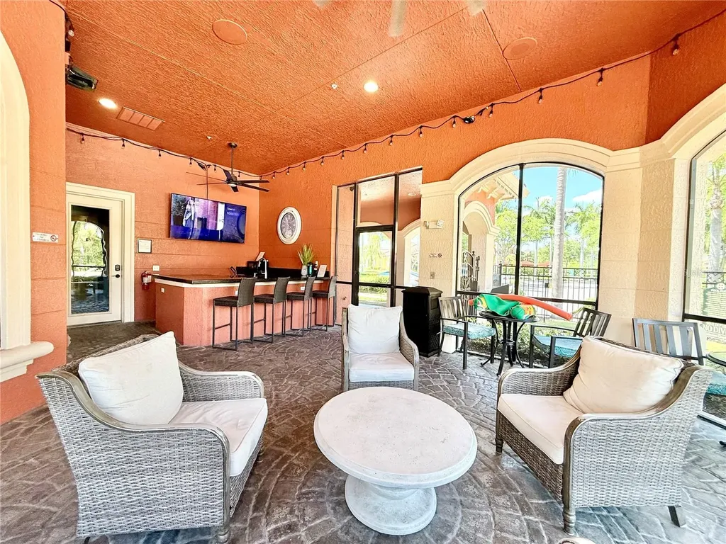 2747 Via Capri Clearwater FL 33764