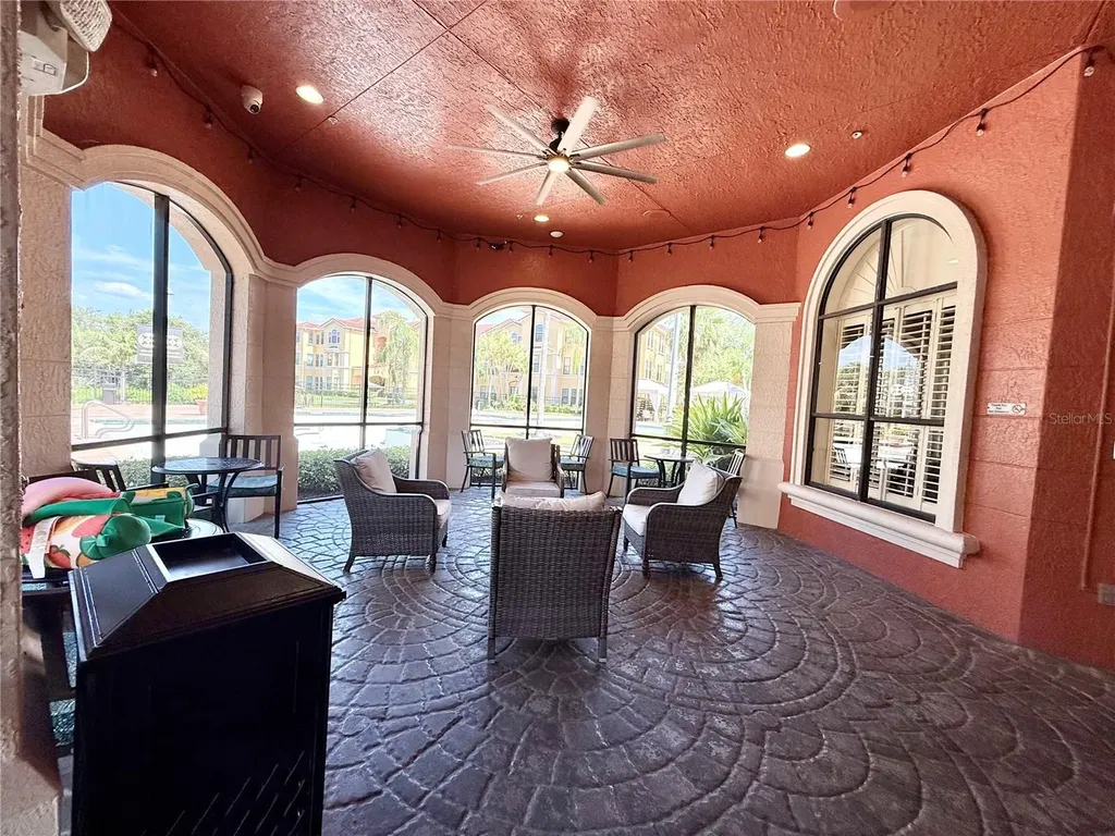 2747 Via Capri Clearwater FL 33764