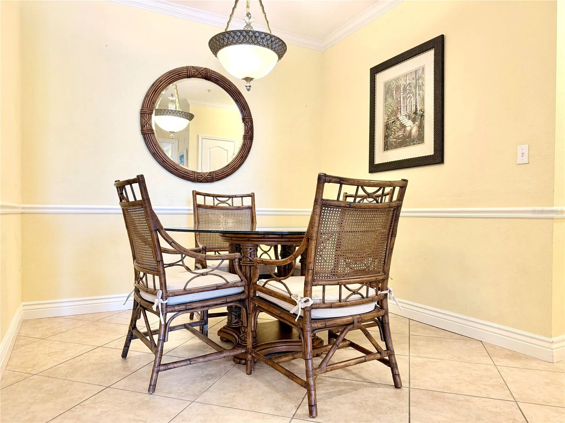 2747 Via Capri Clearwater FL 33764