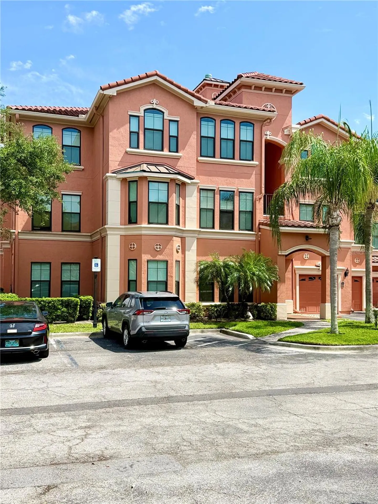 2747 Via Capri Clearwater FL 33764