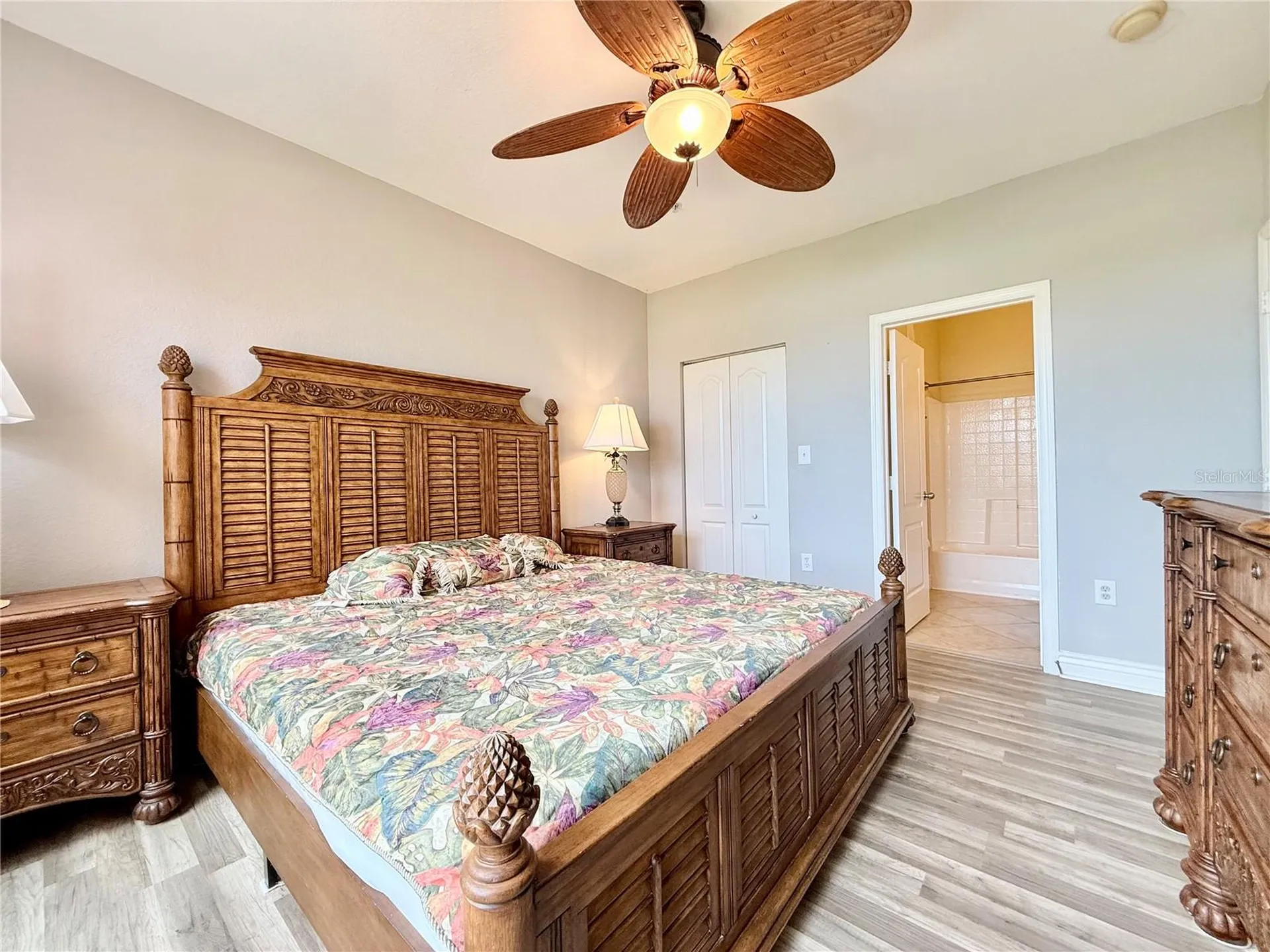 2747 Via Capri Clearwater FL 33764