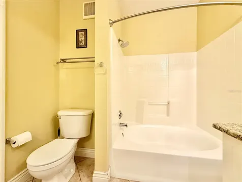 2747 Via Capri Clearwater FL 33764