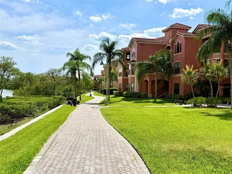 2747 Via Capri Clearwater FL 33764
