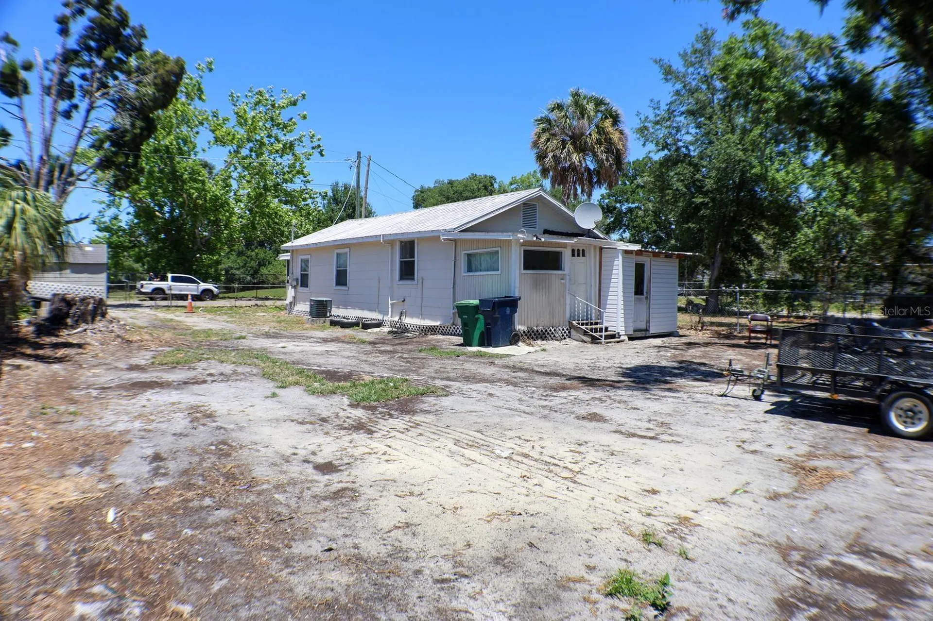 3113 E North Bay Street Tampa FL 33610