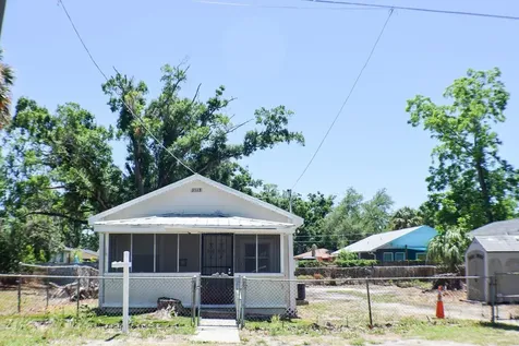 3113 E North Bay Street Tampa FL 33610
