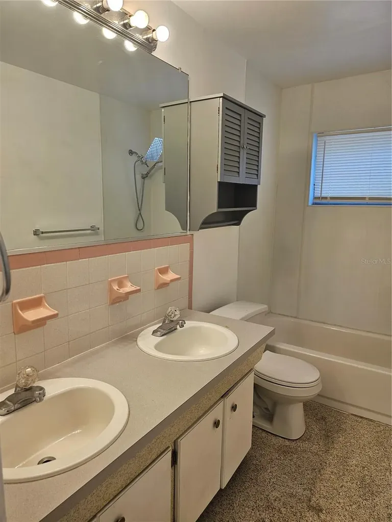 8775 58th Street N Pinellas Park FL 33782