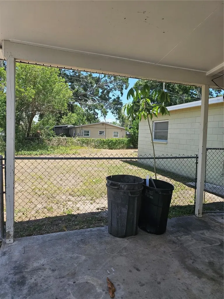8775 58th Street N Pinellas Park FL 33782