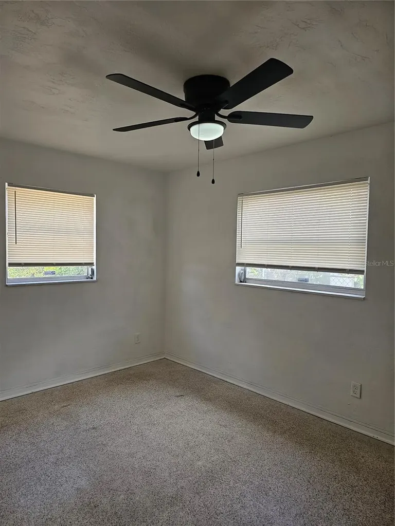8775 58th Street N Pinellas Park FL 33782