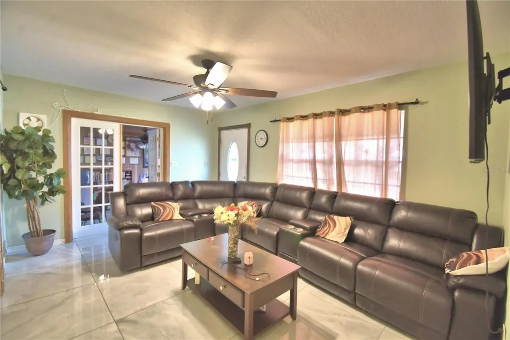 3006 Elm Street Winter Haven FL 33881