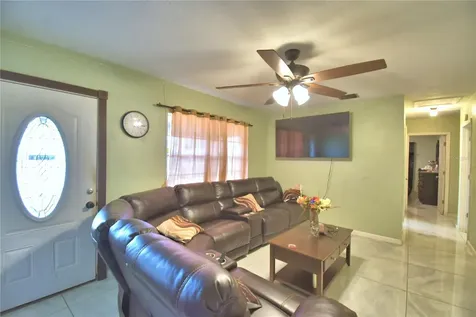 3006 Elm Street Winter Haven FL 33881