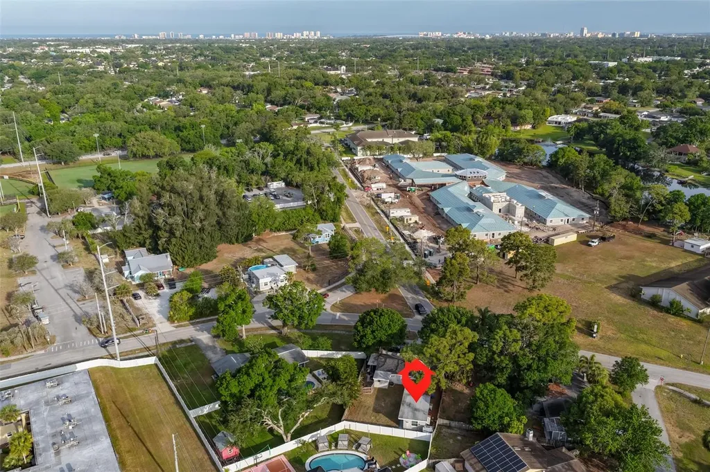 1956 Mcmullen Road Largo FL 33771