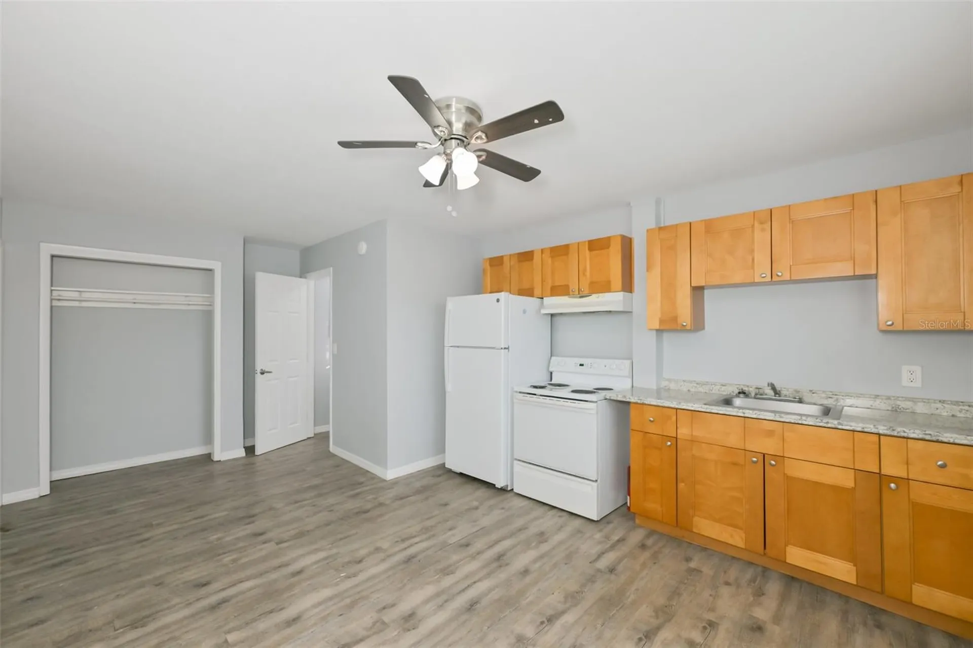 1956 Mcmullen Road Largo FL 33771